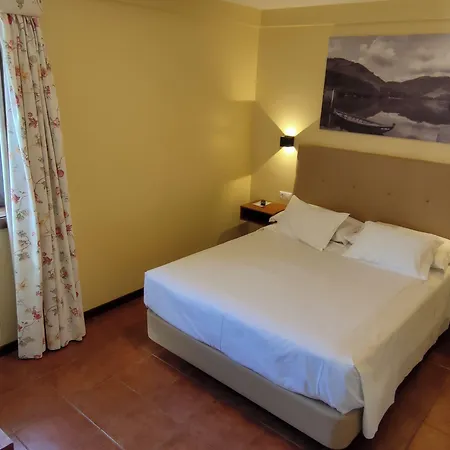 酒店 Casa Do Tua 2*